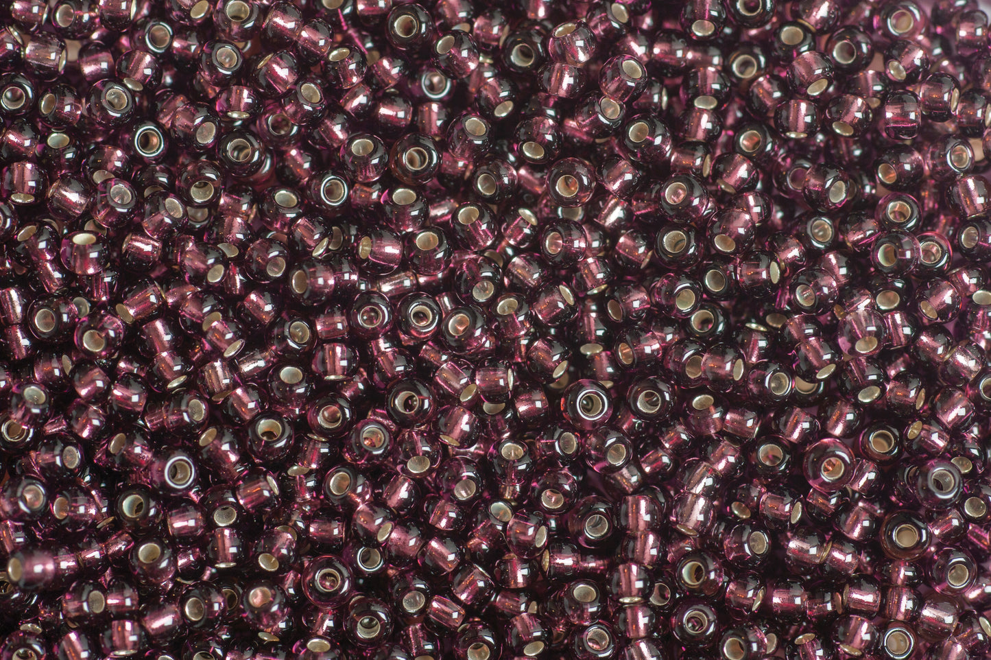 Gutermann kralen oog 0.9 mm, koker 28 gram